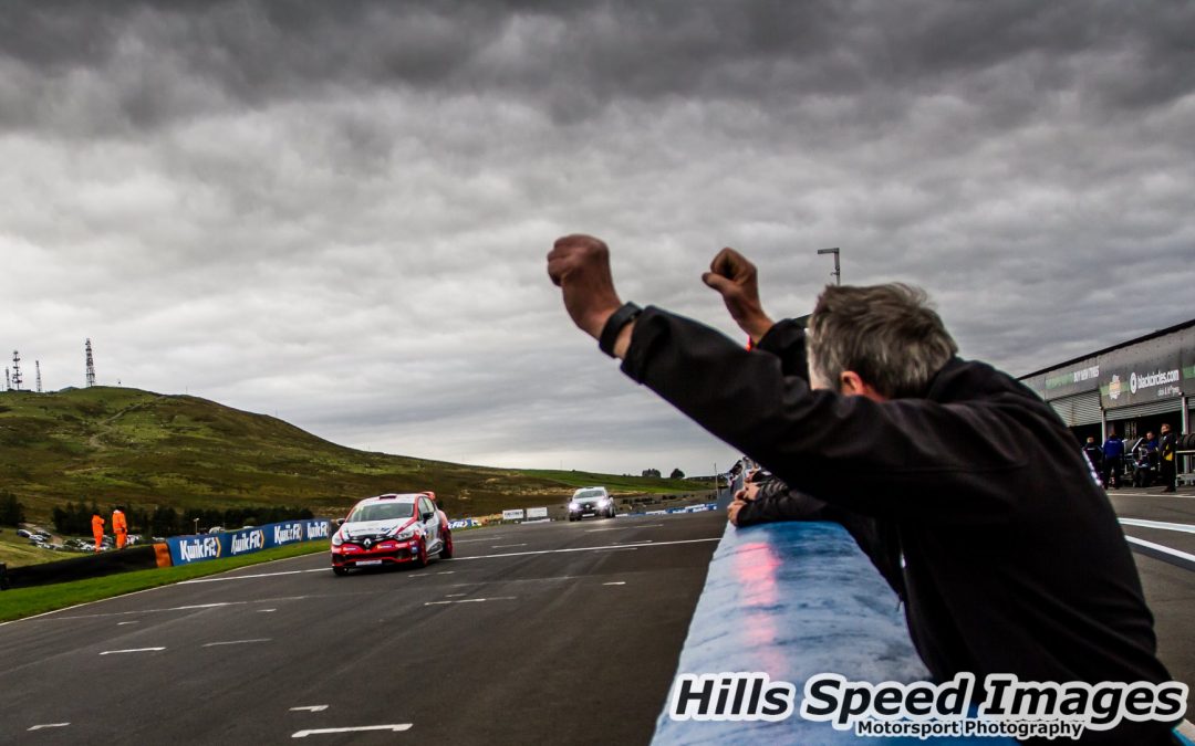 Coates on top after Knockhill races